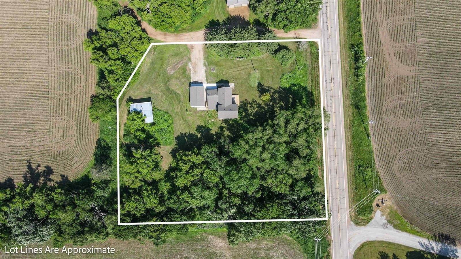 10618 State Highway 161, Amherst Junction, WI 54407