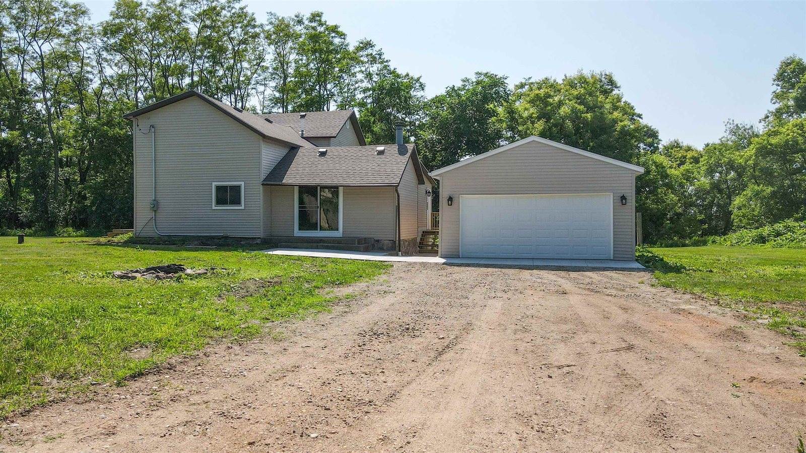 10618 State Highway 161, Amherst Junction, WI 54407