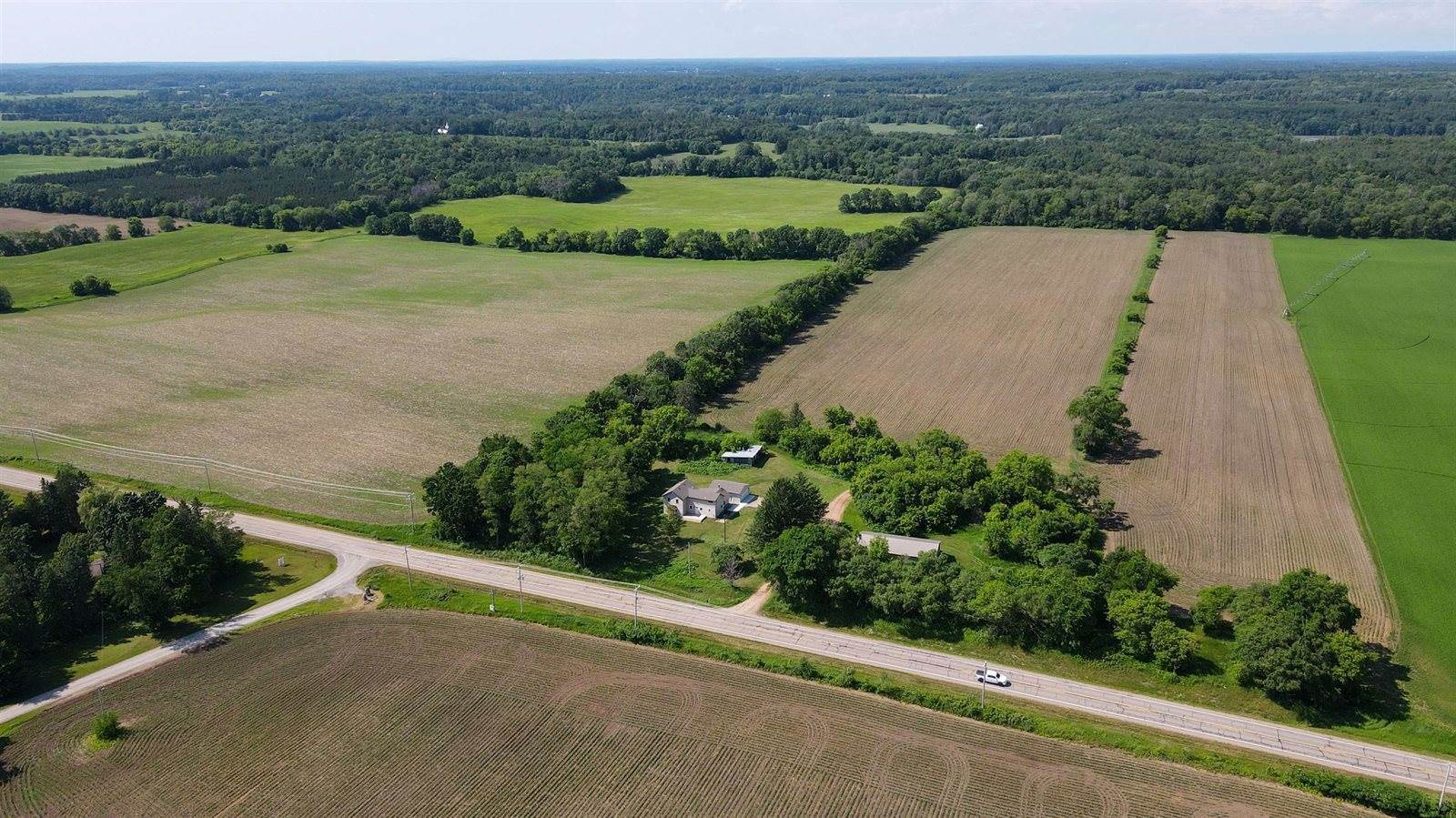 10618 State Highway 161, Amherst Junction, WI 54407