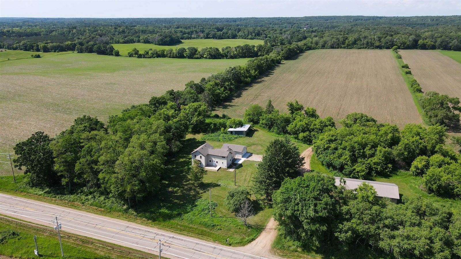 10618 State Highway 161, Amherst Junction, WI 54407