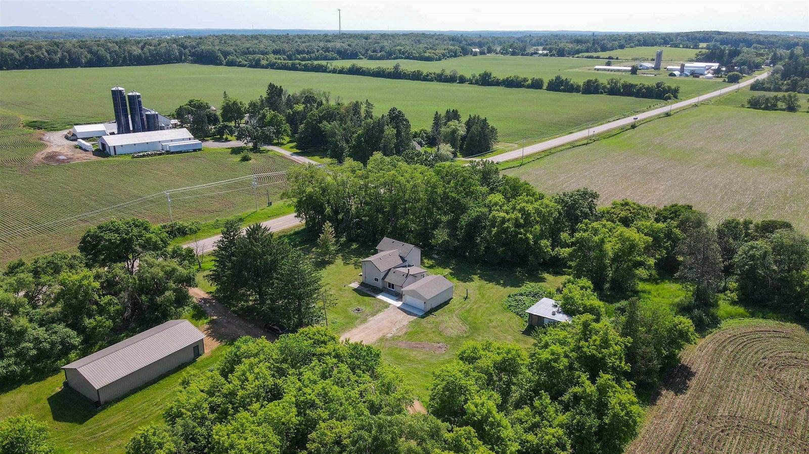 10618 State Highway 161, Amherst Junction, WI 54407
