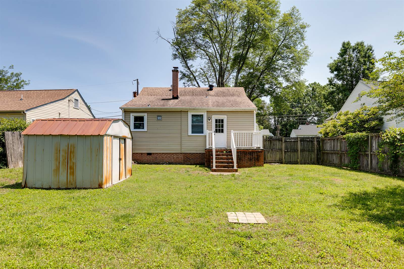 2149 park lane, richmond, VA 23230