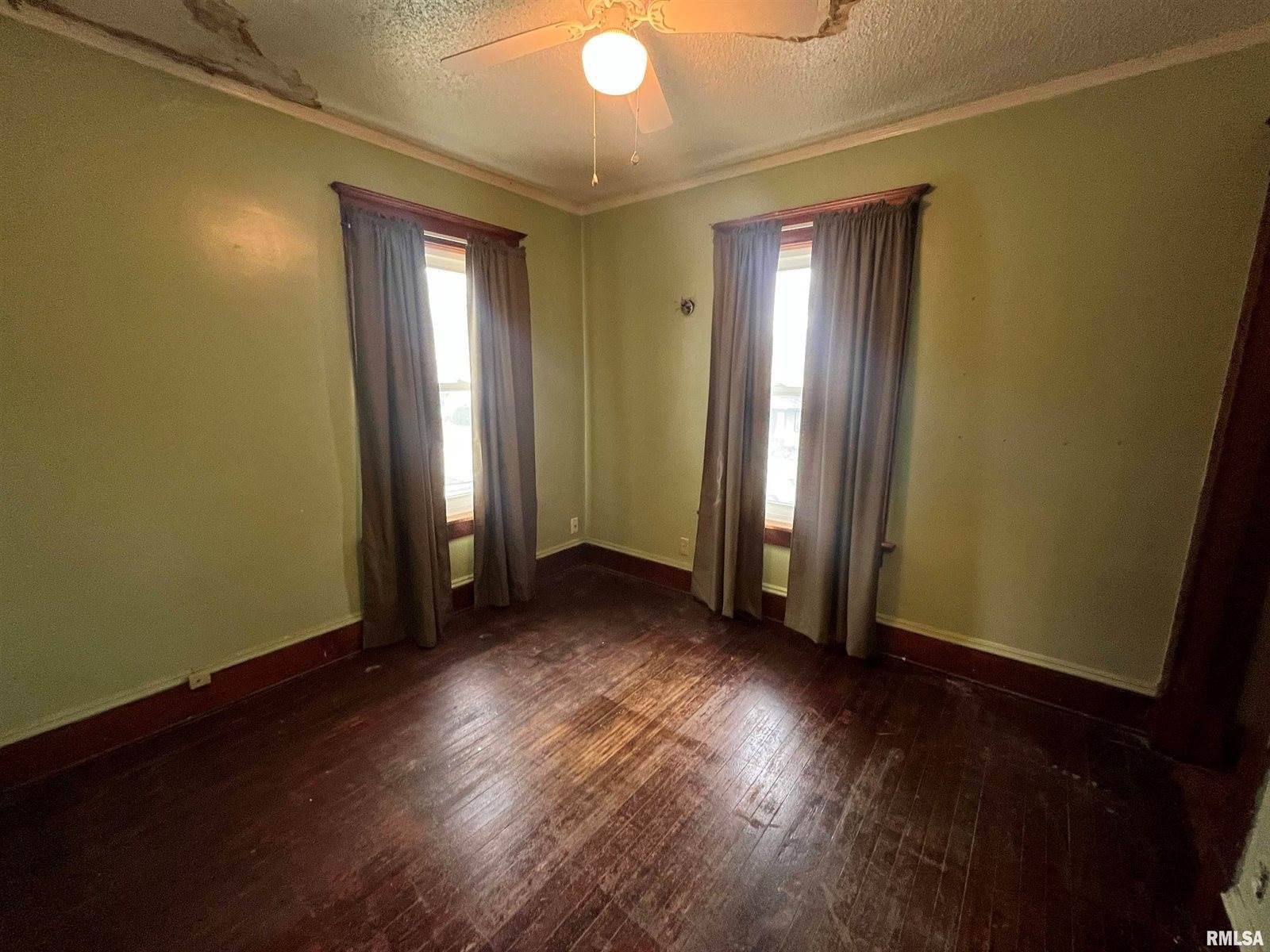 421 West 17TH Street, Davenport, IA 52803