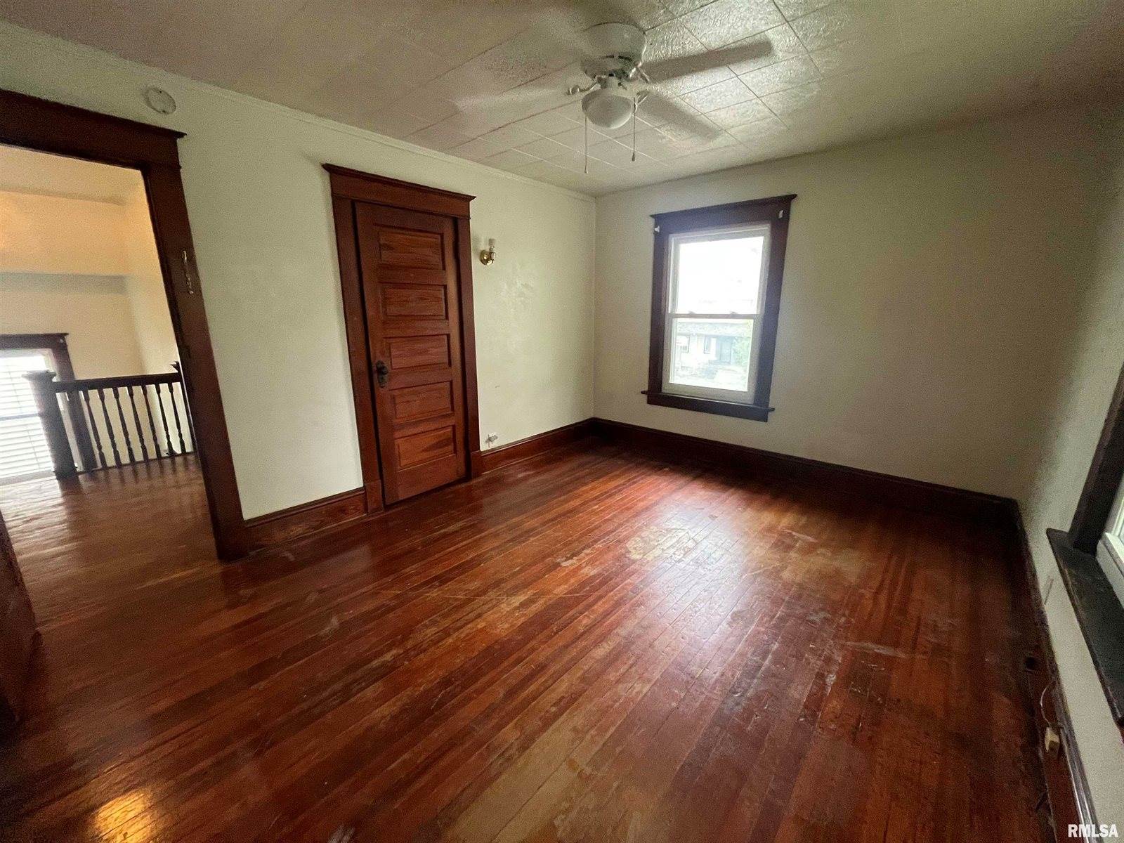 421 West 17TH Street, Davenport, IA 52803