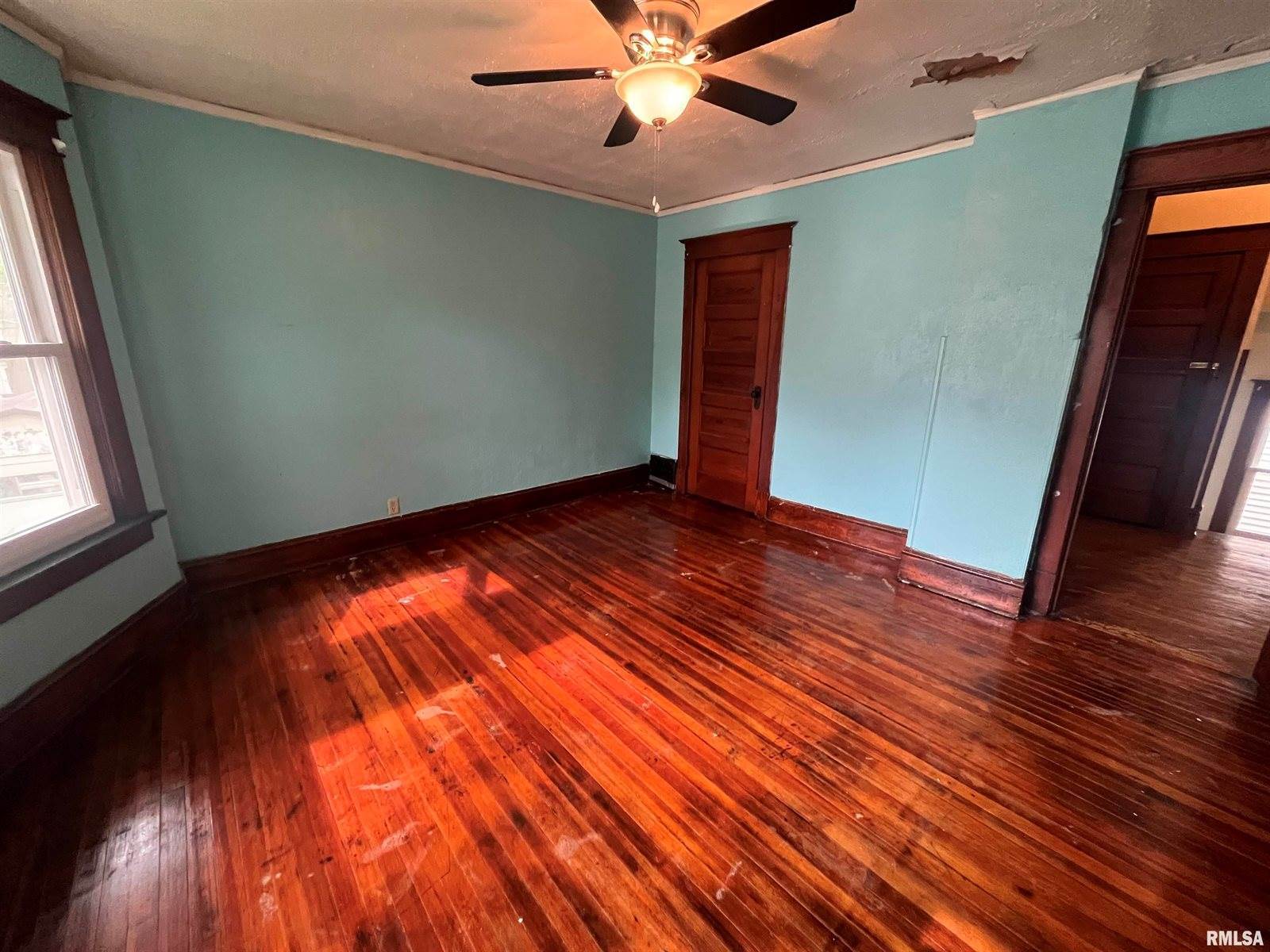 421 West 17TH Street, Davenport, IA 52803