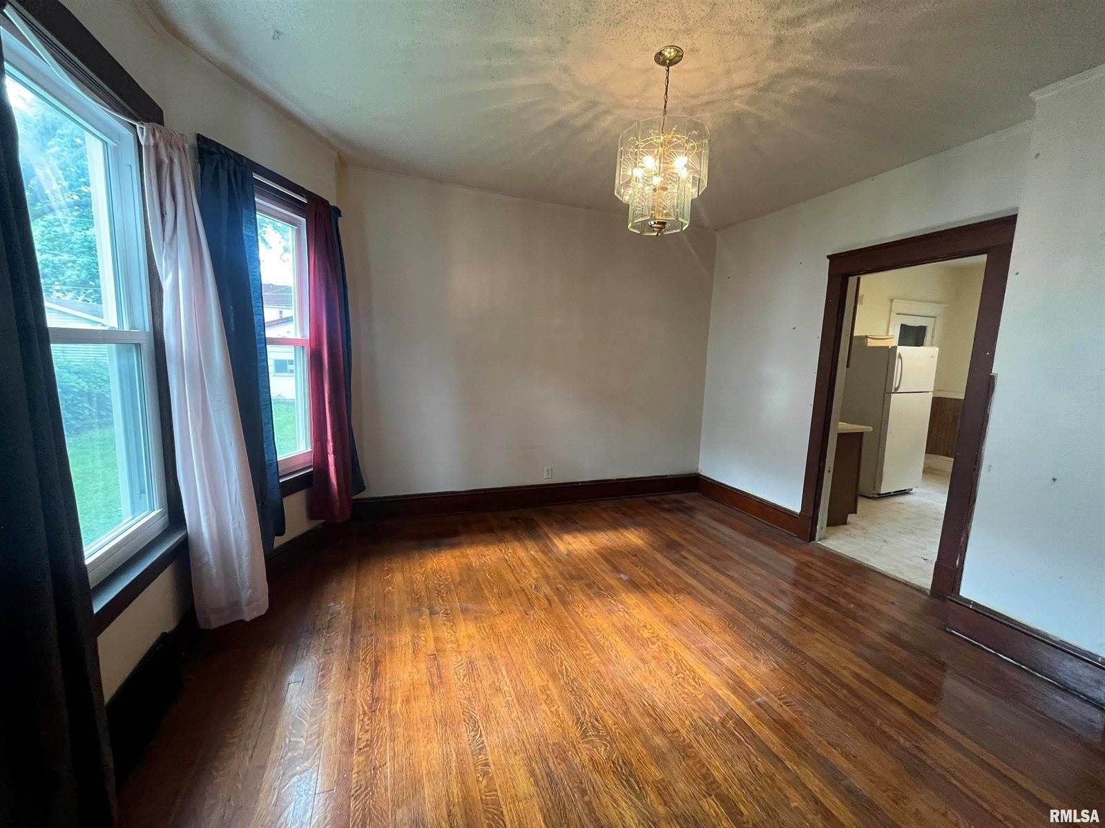 421 West 17TH Street, Davenport, IA 52803