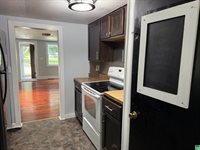 541 E Maple Dr., Hartley, IA 51346