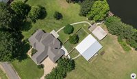 1067 Beaver Lake Dr, Texarkana, TX 75501