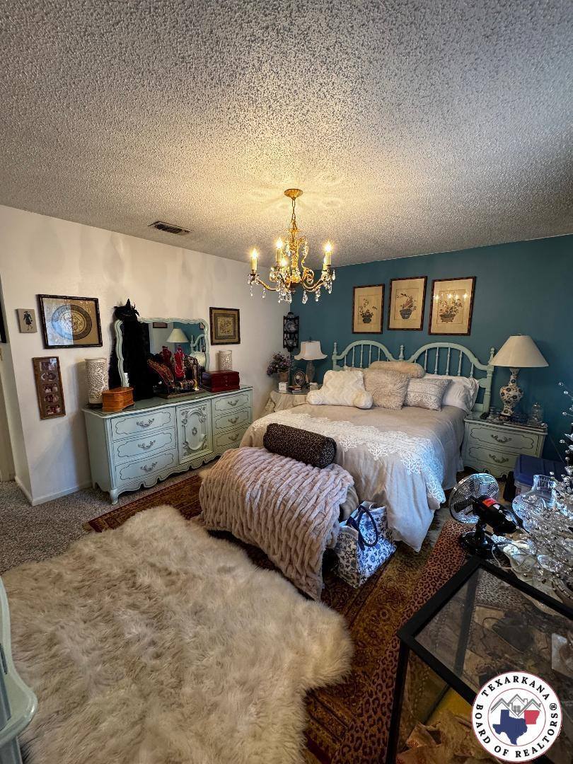 1509 W 40th St., Texarkana, TX 75503