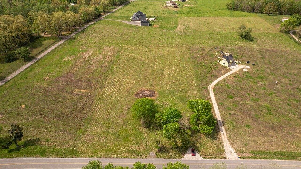 Cemetery Road, Bowling Green, KY 42103