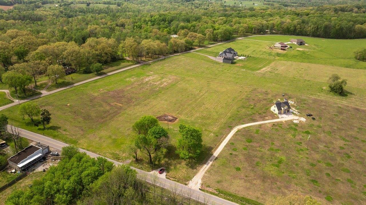 Cemetery Road, Bowling Green, KY 42103