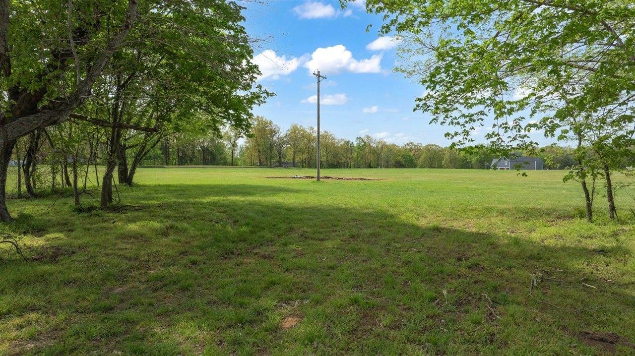 Cemetery Road, Bowling Green, KY 42103