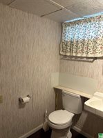 2221 Fairbanks St., Sioux City, IA 51109