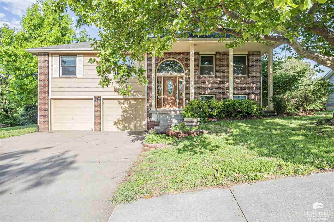 132 North Kiowa Court, Junction City, KS 66441