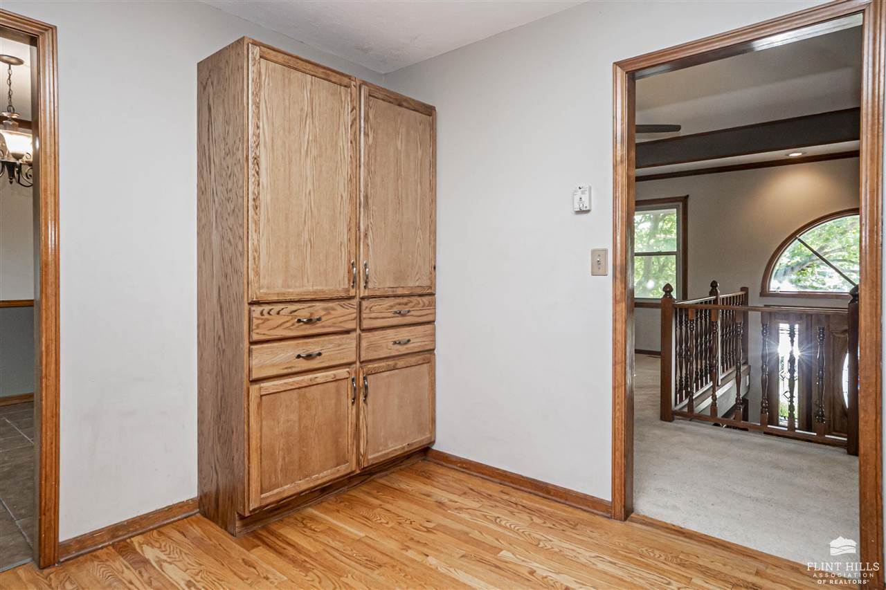 132 North Kiowa Court, Junction City, KS 66441