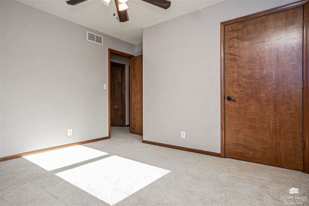 132 North Kiowa Court, Junction City, KS 66441