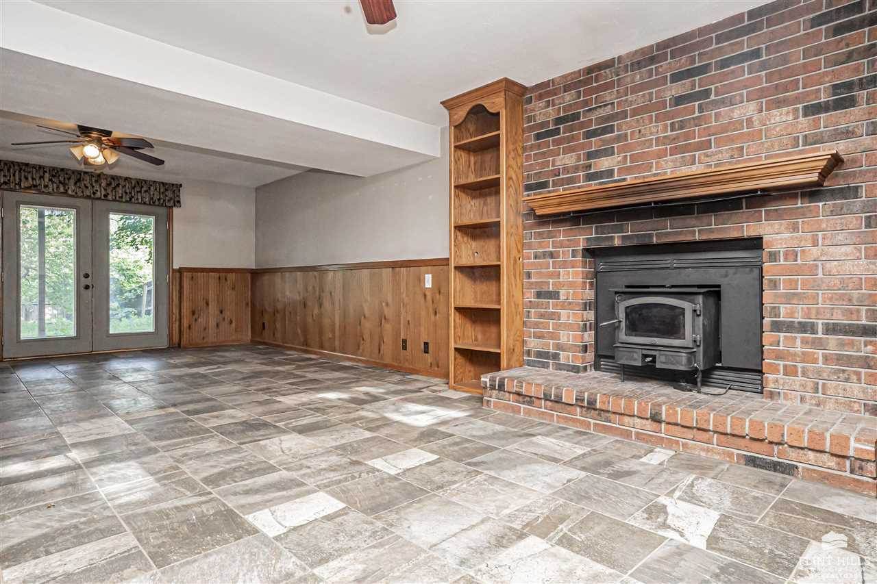 132 North Kiowa Court, Junction City, KS 66441