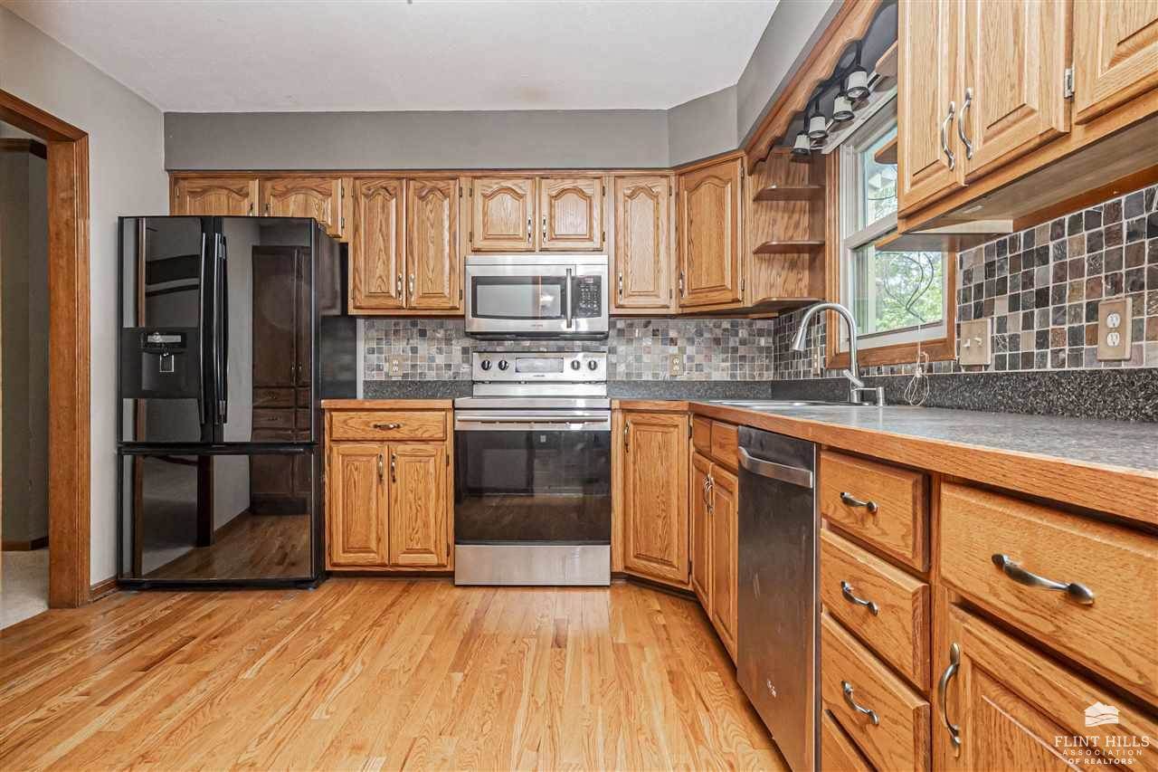 132 North Kiowa Court, Junction City, KS 66441