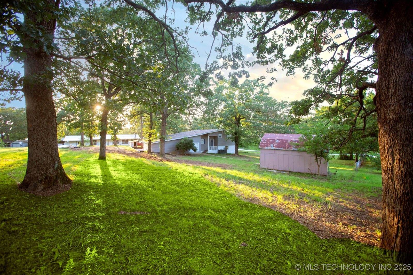 622 Lakeside, Checotah, OK 74426