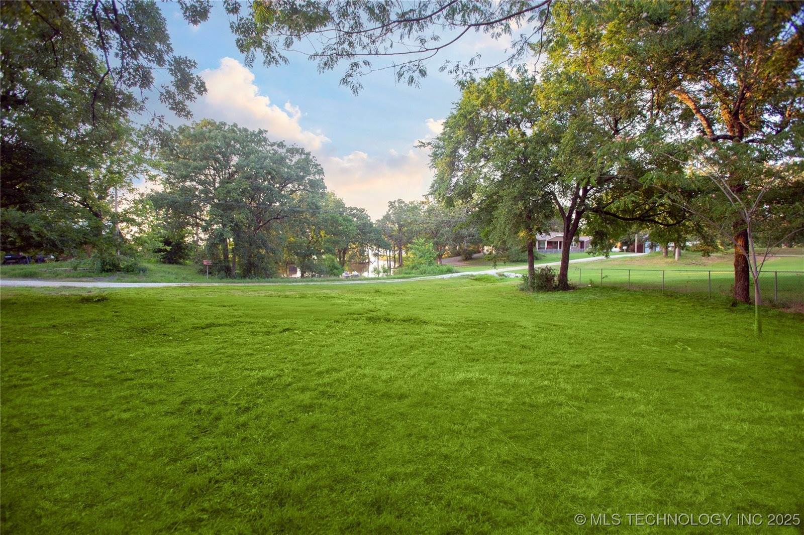 622 Lakeside, Checotah, OK 74426