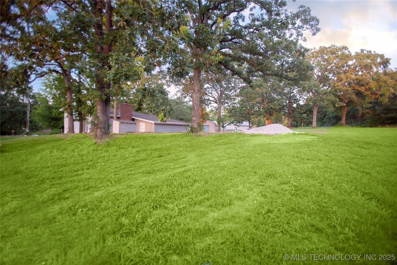 622 Lakeside, Checotah, OK 74426