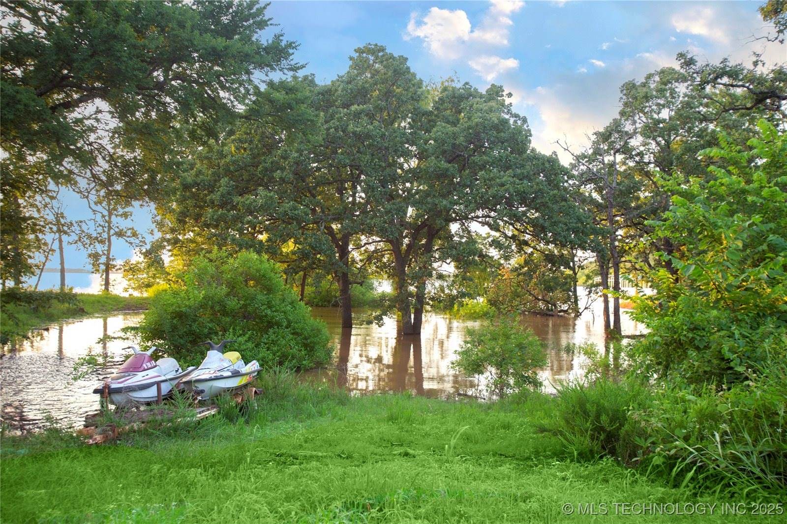 622 Lakeside, Checotah, OK 74426