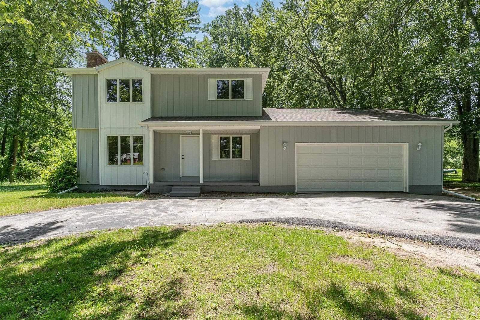 1200 E Moore Road, Saginaw, MI 48601