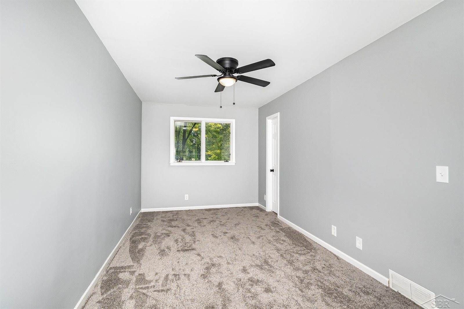 1200 E Moore Road, Saginaw, MI 48601