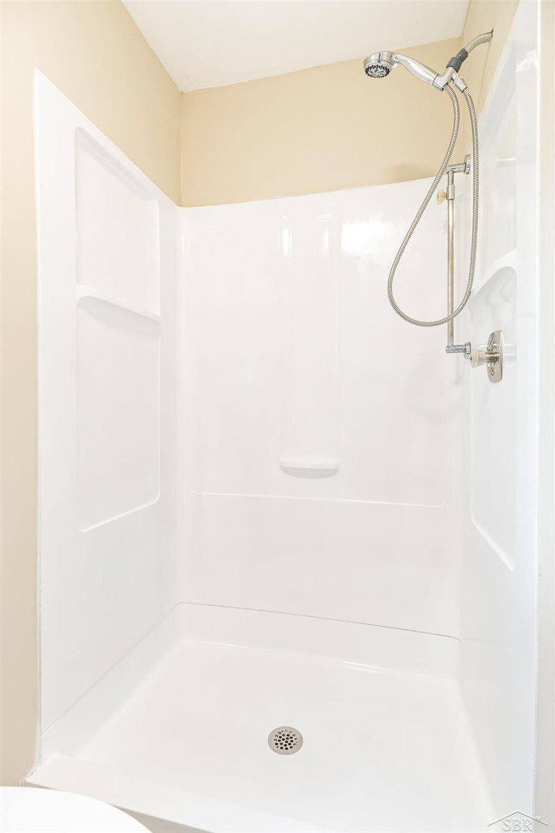 1200 E Moore Road, Saginaw, MI 48601