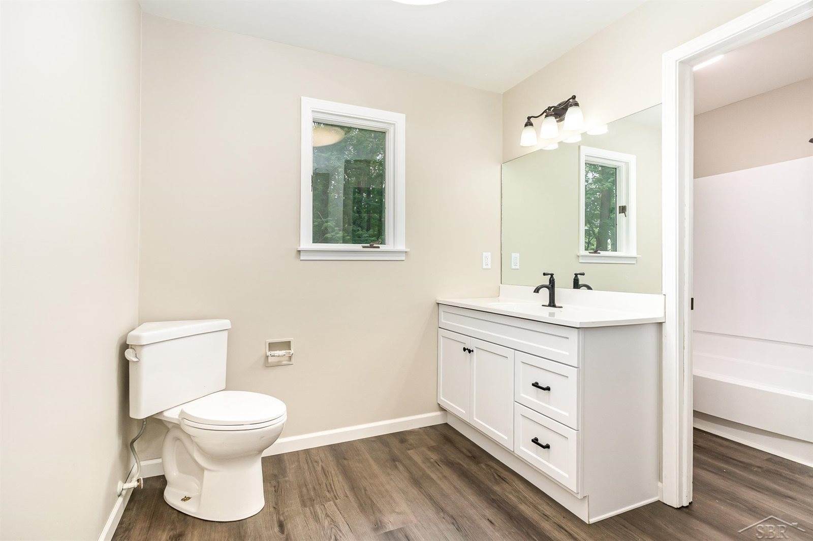 1200 E Moore Road, Saginaw, MI 48601