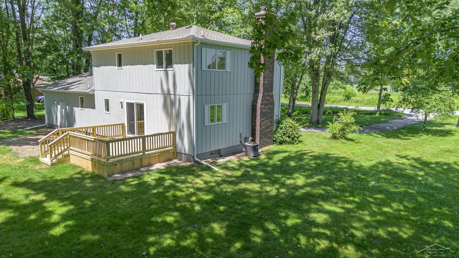 1200 E Moore Road, Saginaw, MI 48601