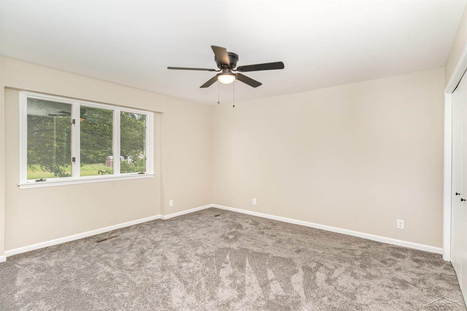 1200 E Moore Road, Saginaw, MI 48601