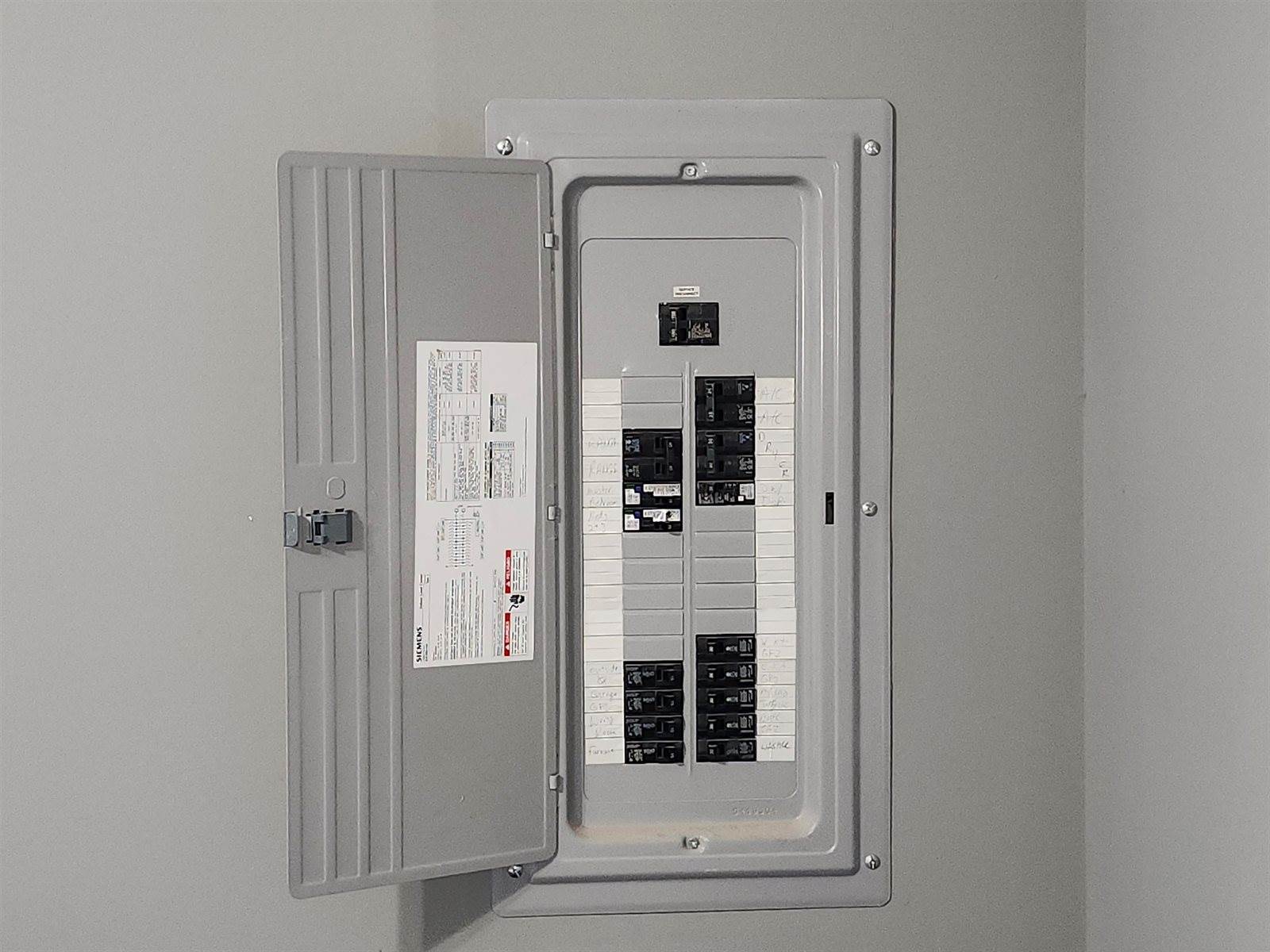 616 North Grandstone St, Kechi, KS 67067