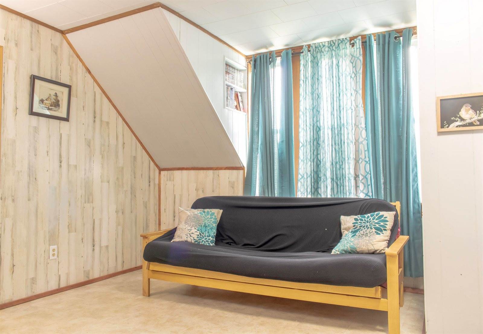 363 Shore Road, Ellsworth, ME 04605