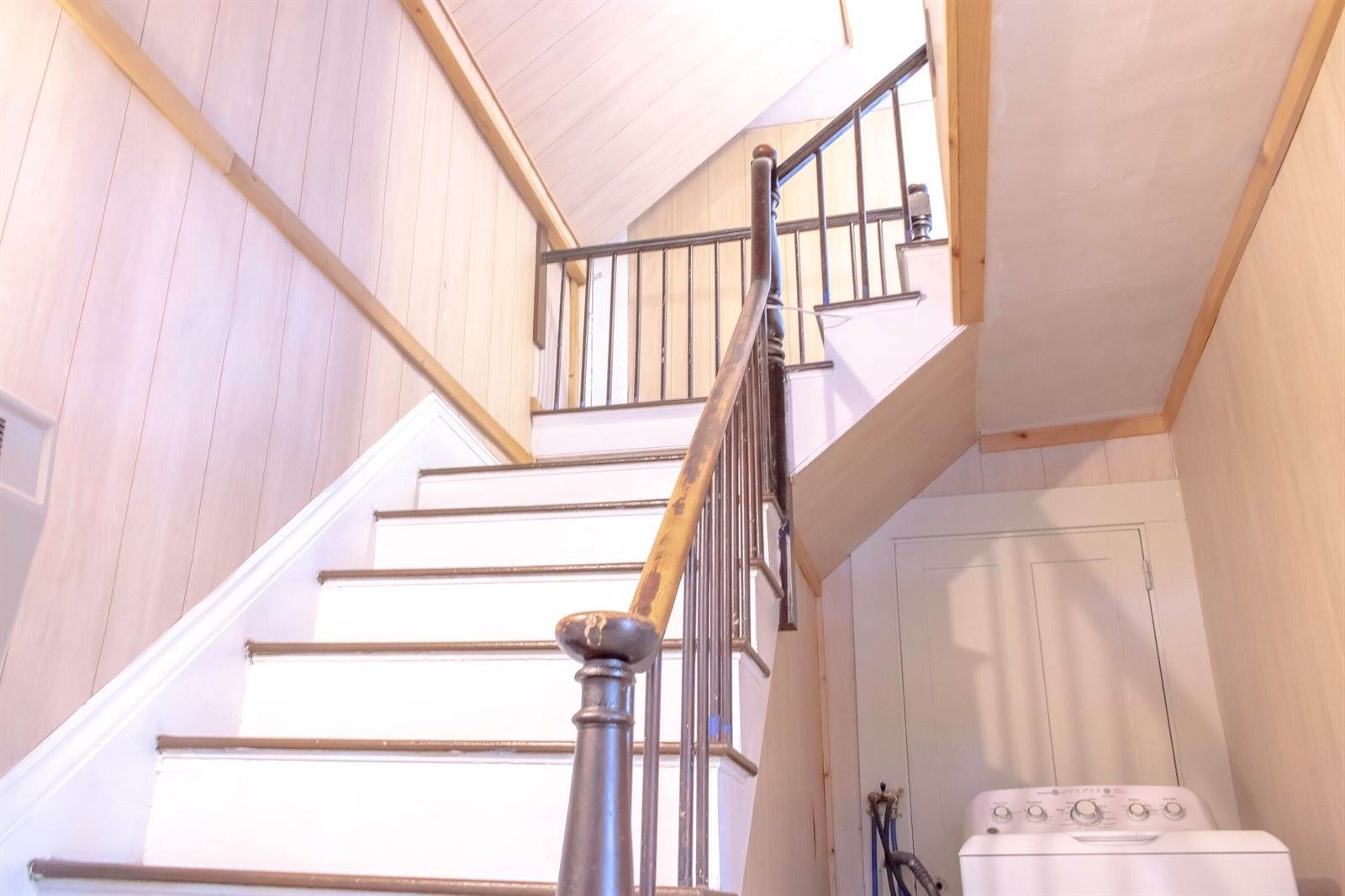 363 Shore Road, Ellsworth, ME 04605