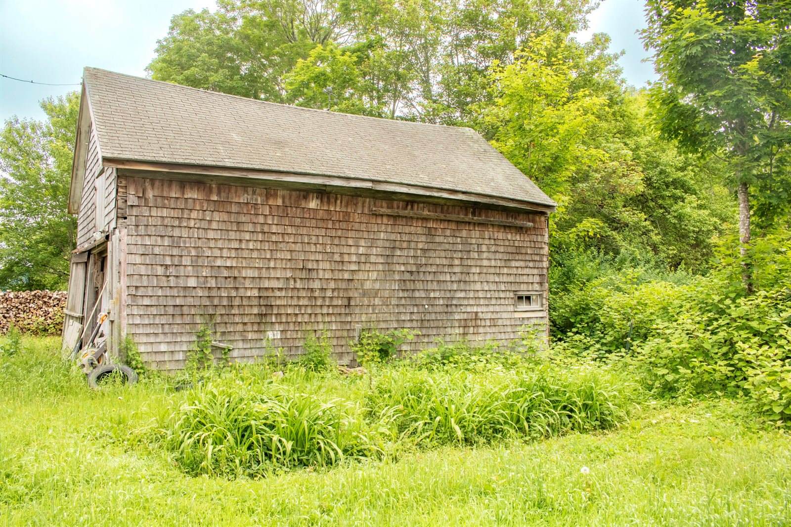 363 Shore Road, Ellsworth, ME 04605