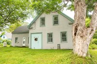 363 Shore Road, Ellsworth, ME 04605