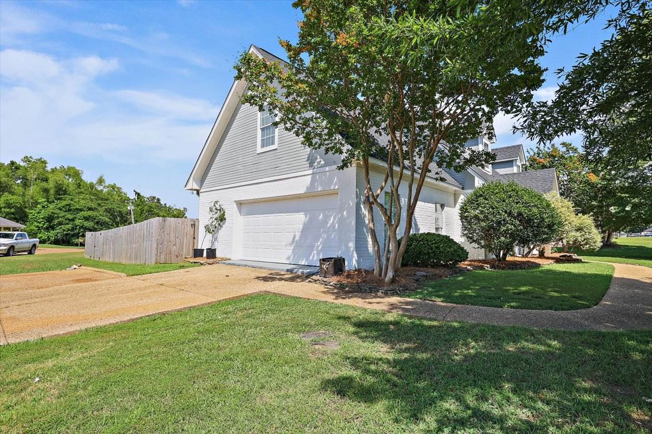 449 Abbey Woods, brandon, MS 39047