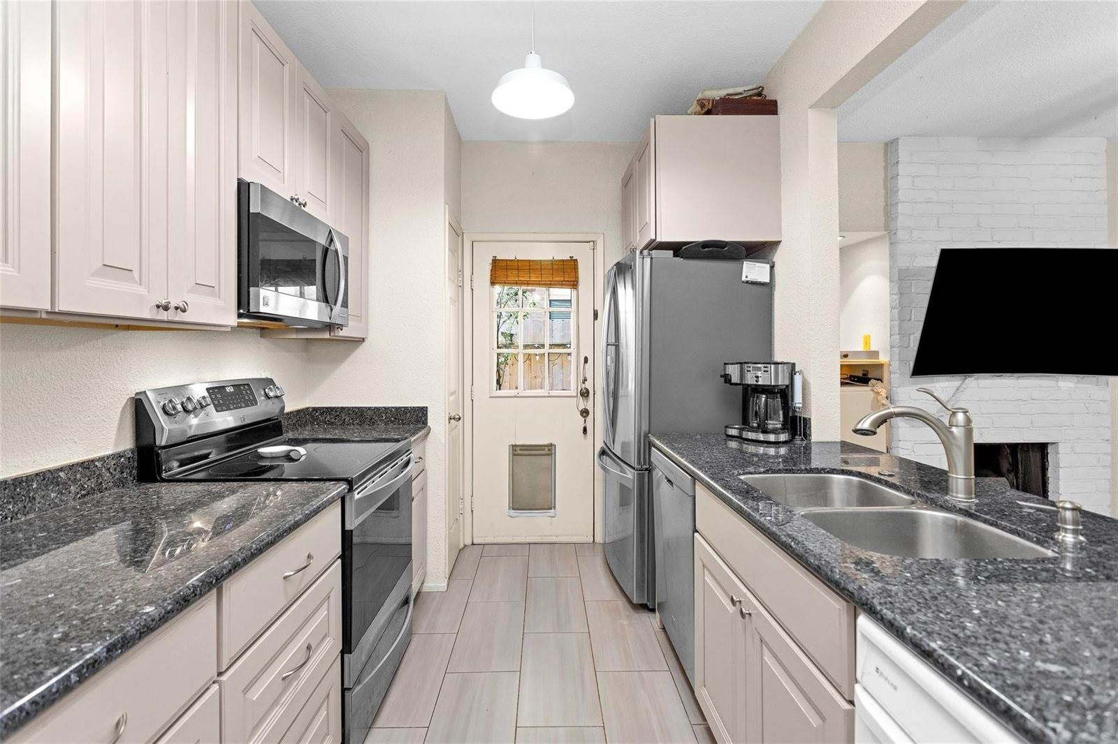 1881 Bering Drive, #54, Houston, TX 77057