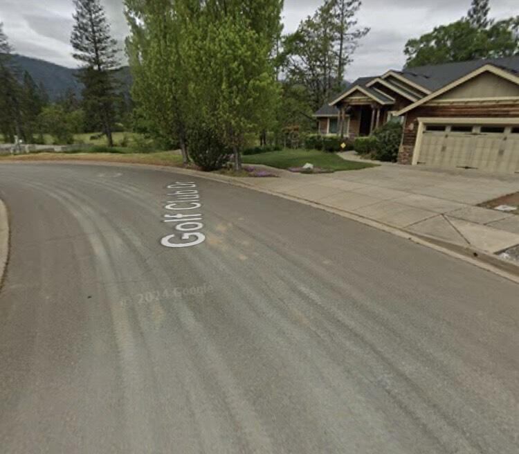 1490 Golf Club Drive, Cave Junction, OR 97523