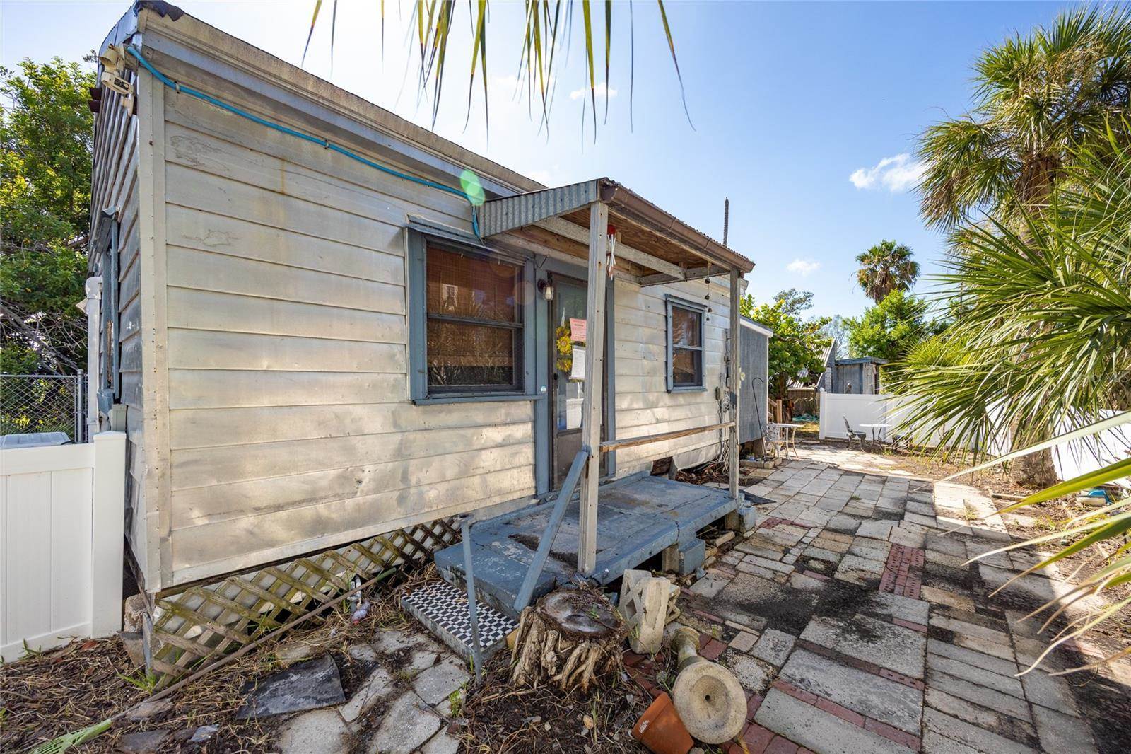 19109 2ND Street, Indian Shores, FL 33785