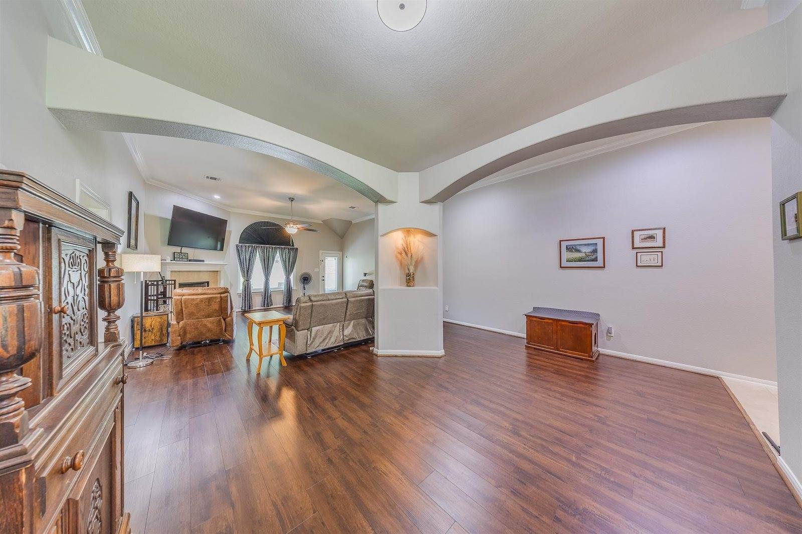 7403 Revelwood Drive, Magnolia, TX 77354