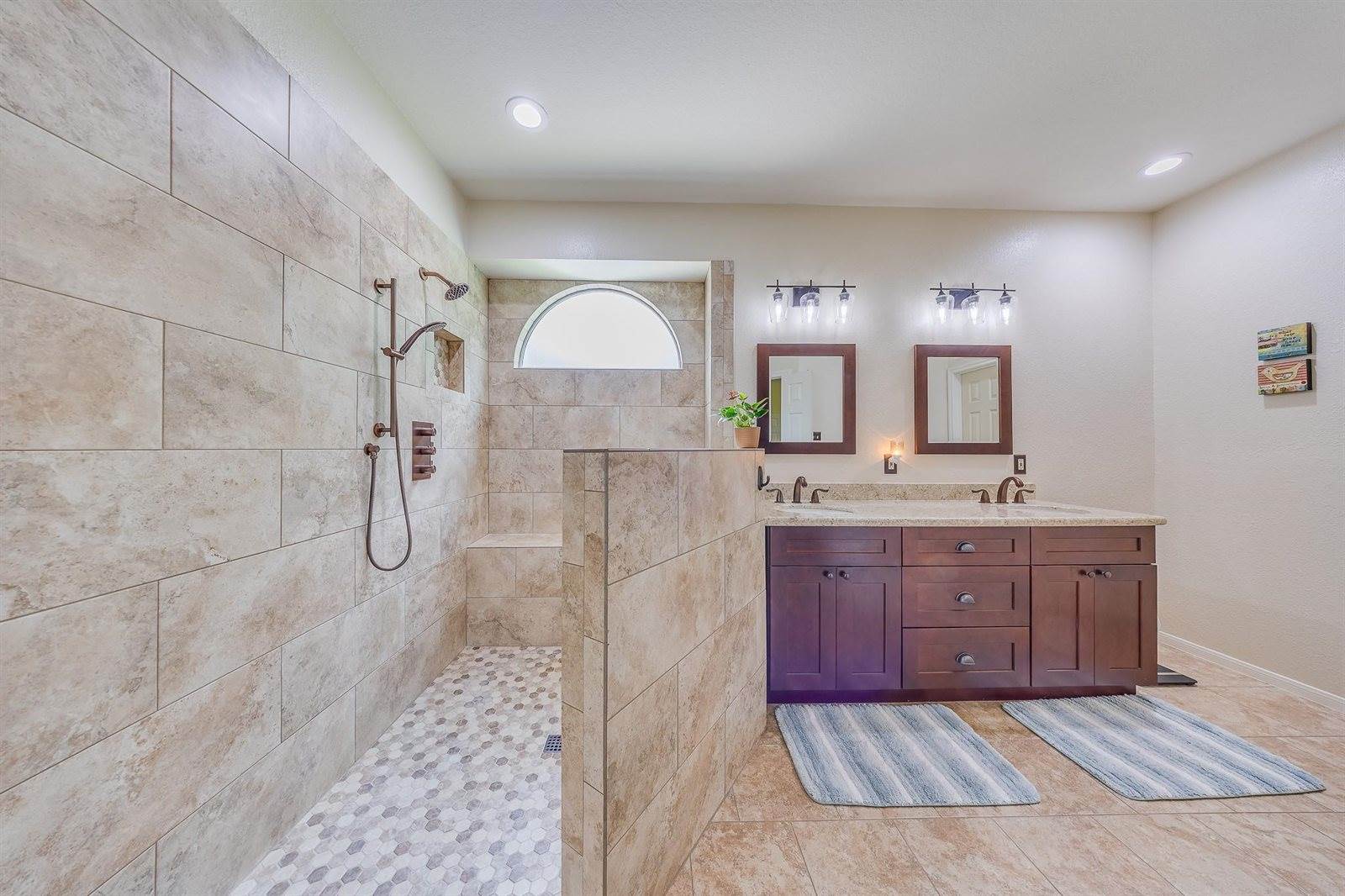 7403 Revelwood Drive, Magnolia, TX 77354