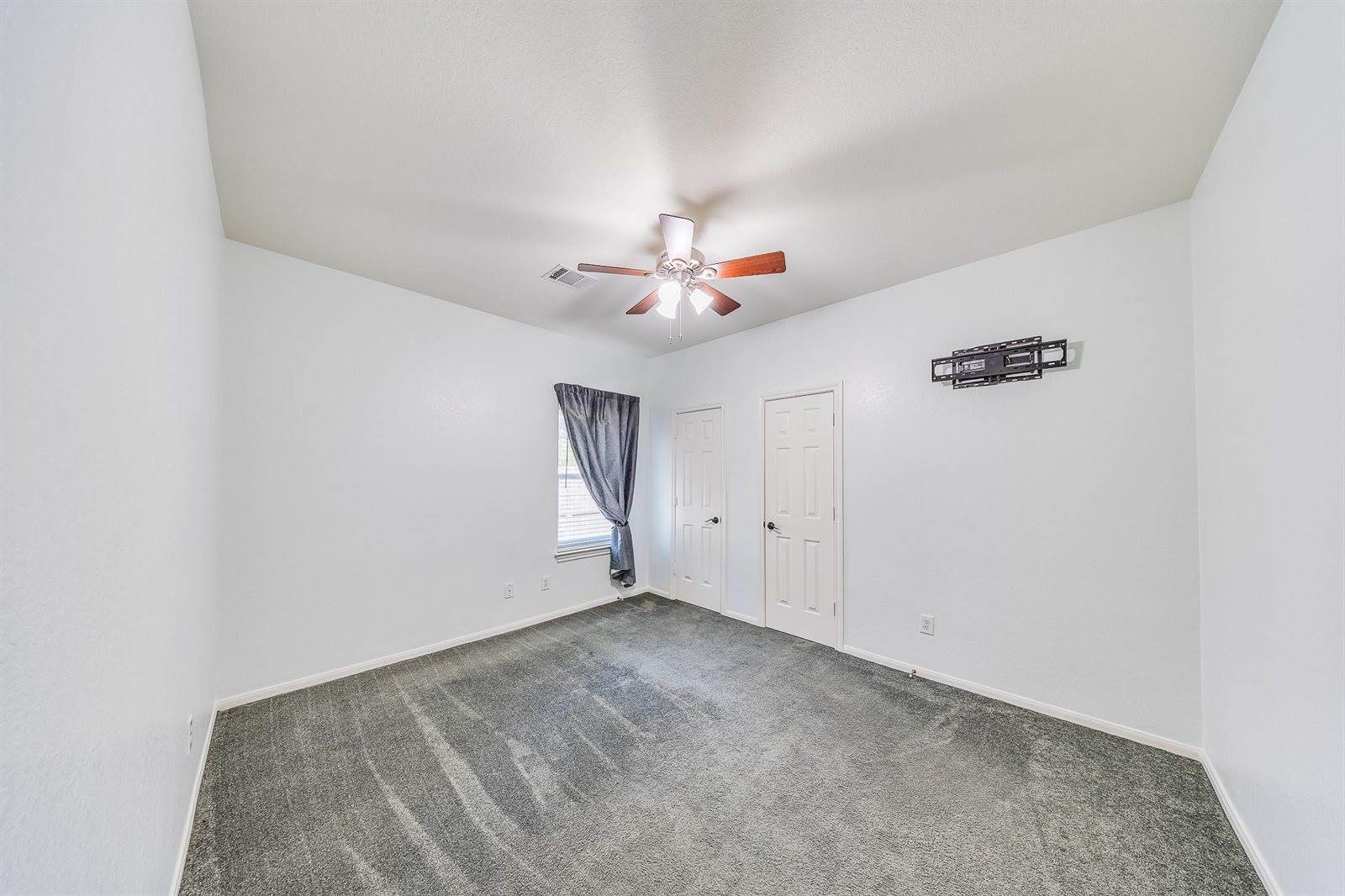 7403 Revelwood Drive, Magnolia, TX 77354