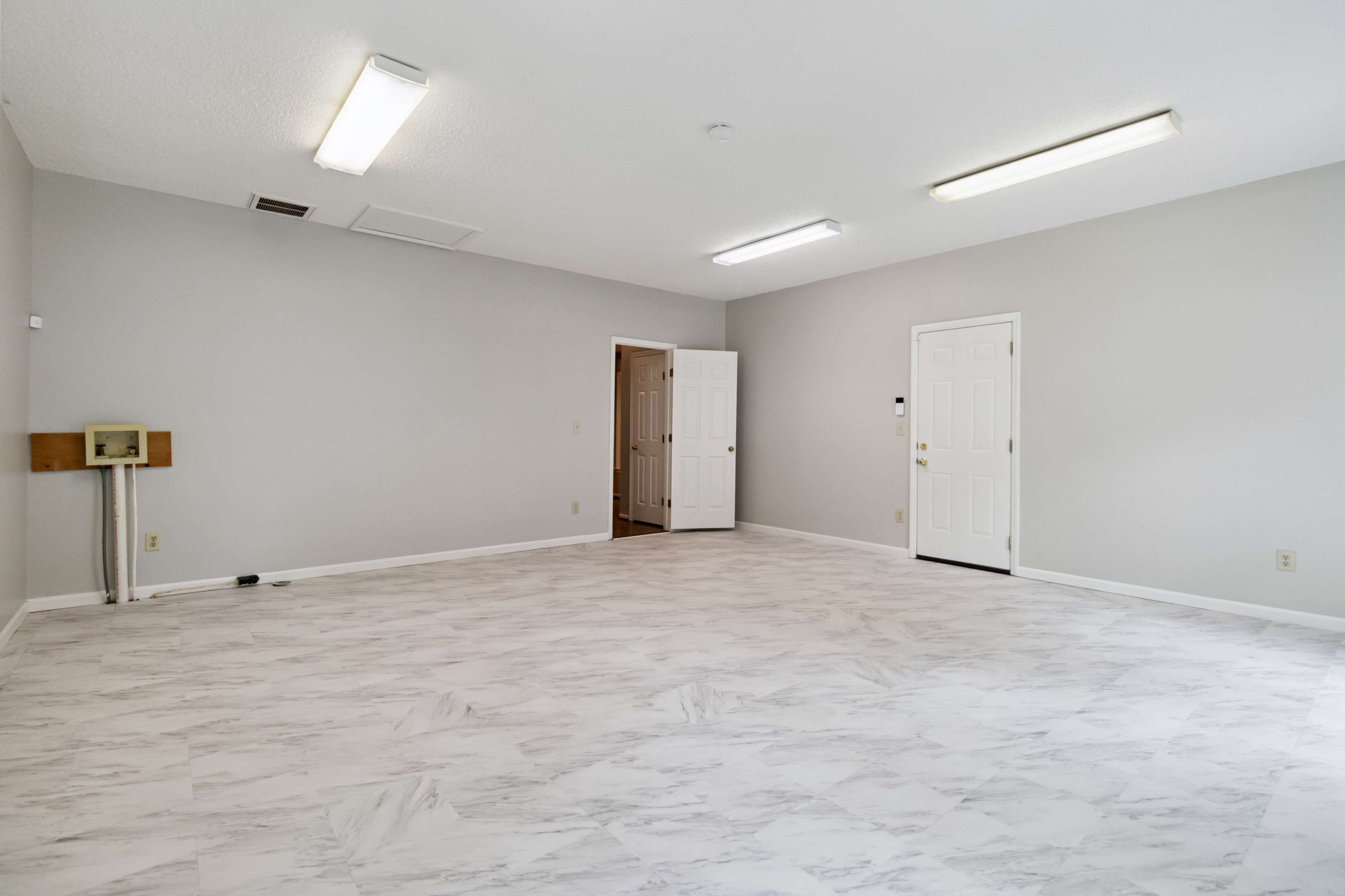 2303 Valleyview Drive, Charlotte, NC 28215