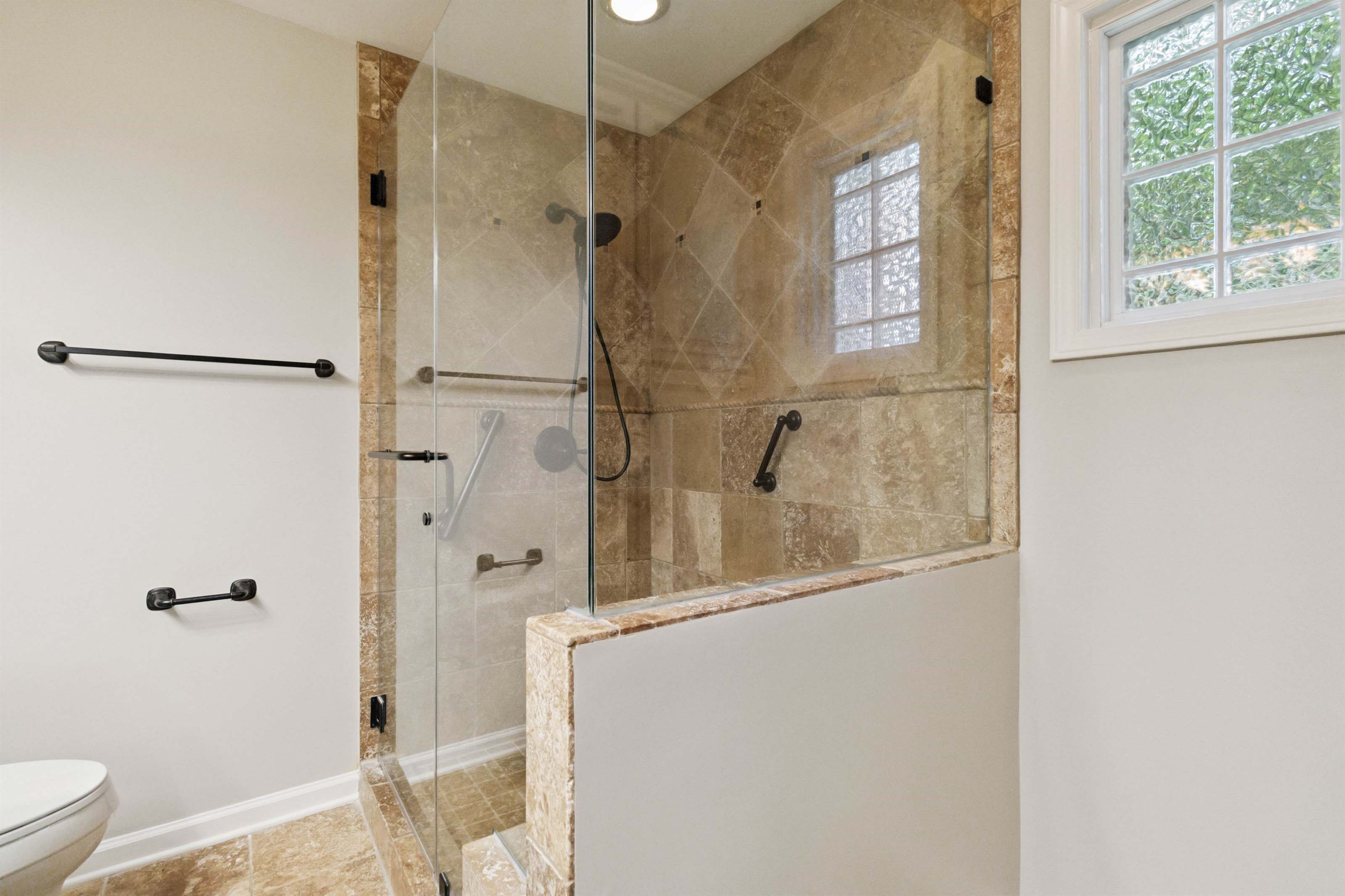 2303 Valleyview Drive, Charlotte, NC 28215