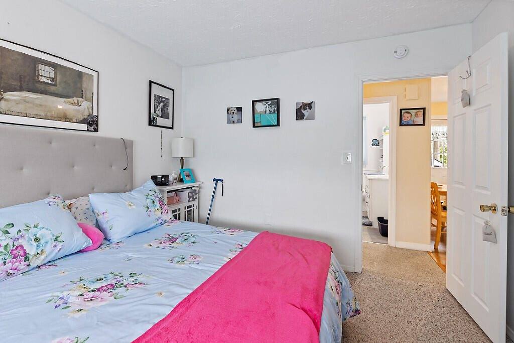 154 Rideout Avenue, Lewiston, ME 04240