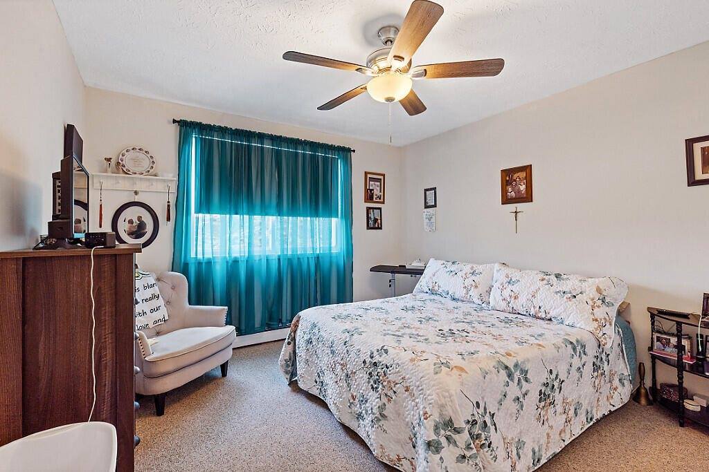 154 Rideout Avenue, Lewiston, ME 04240