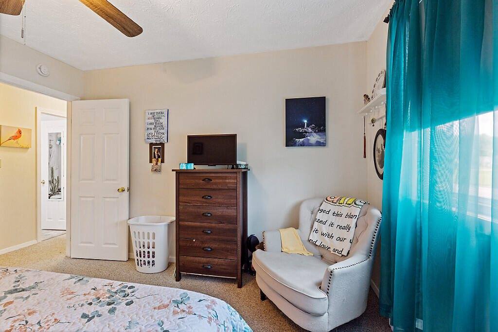 154 Rideout Avenue, Lewiston, ME 04240