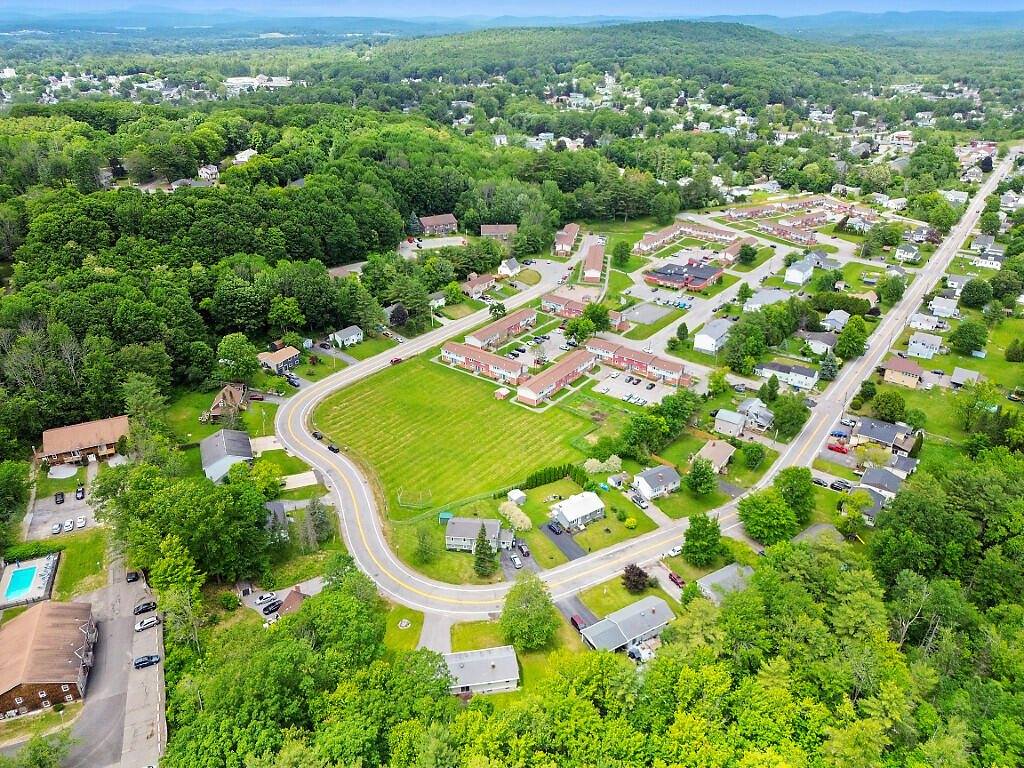 154 Rideout Avenue, Lewiston, ME 04240